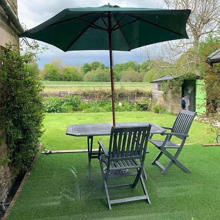 Spacious With Spectacular Views And Private Garden Villa Buxton  Eksteriør billede