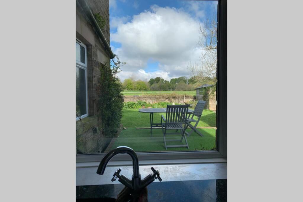 Spacious With Spectacular Views And Private Garden Villa Buxton  Eksteriør billede