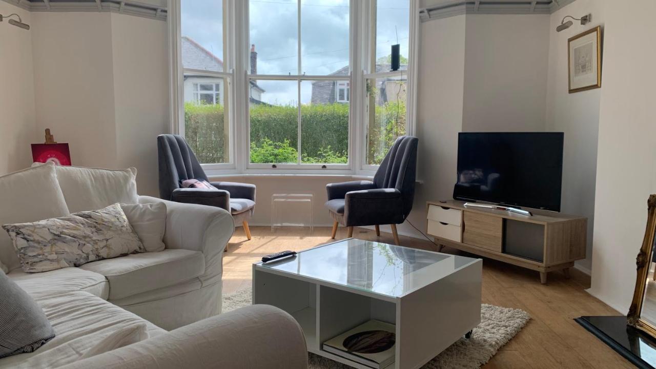 Spacious With Spectacular Views And Private Garden Villa Buxton  Eksteriør billede