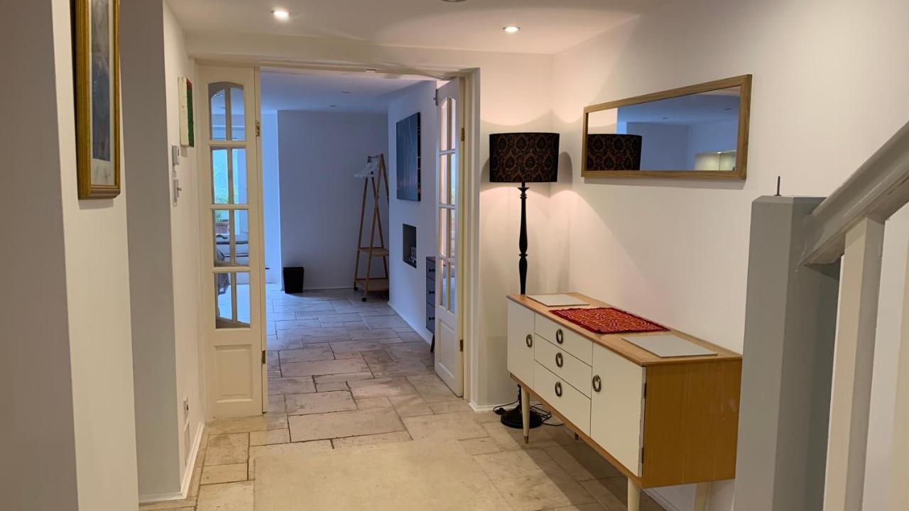 Spacious With Spectacular Views And Private Garden Villa Buxton  Eksteriør billede