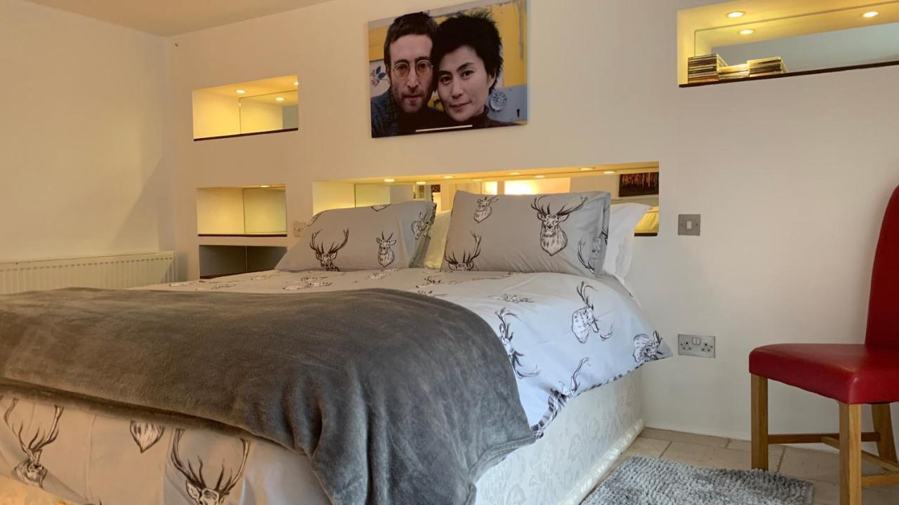 Spacious With Spectacular Views And Private Garden Villa Buxton  Eksteriør billede